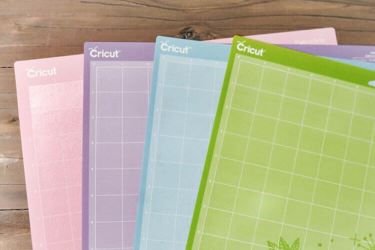 Ultimate Guide for the Cricut Cutting Mats